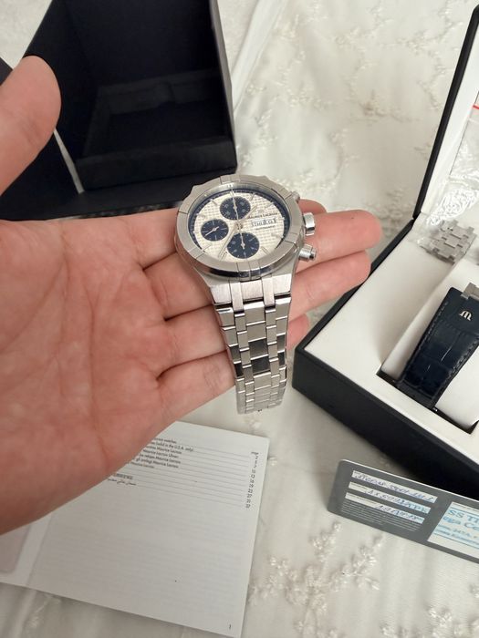 Часы Maurice Lacroix