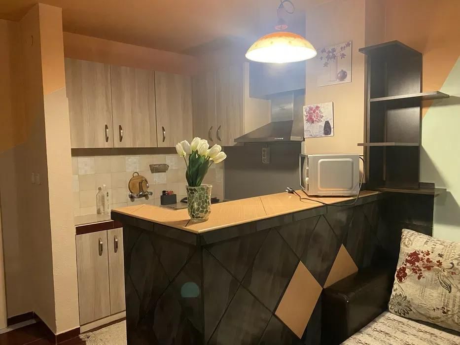 Дава се под наем Двустаен апартамент в Варна, Спортна зала - 57 кв.м за 448.8 € - Снимка #3