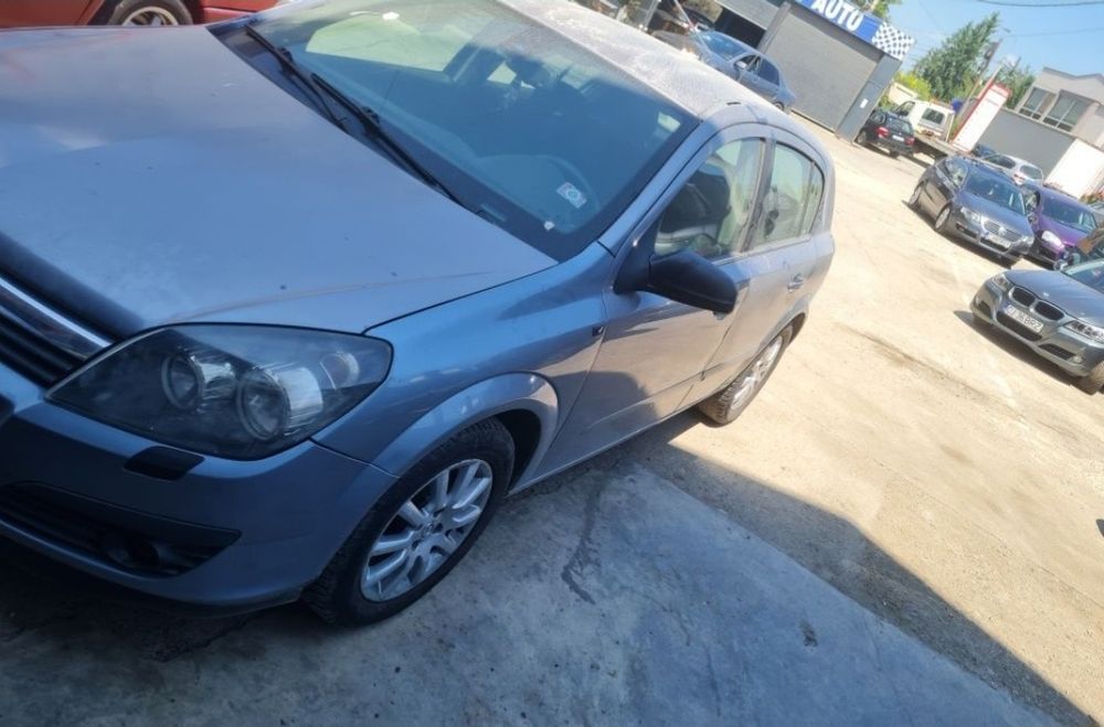 Dezmembrez Opel Astra H 1.7, 1.9 diesel/ 1.6 benzina, break/hatchback