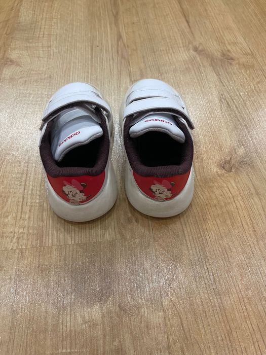 Детски маратонки Adidas 26 номер