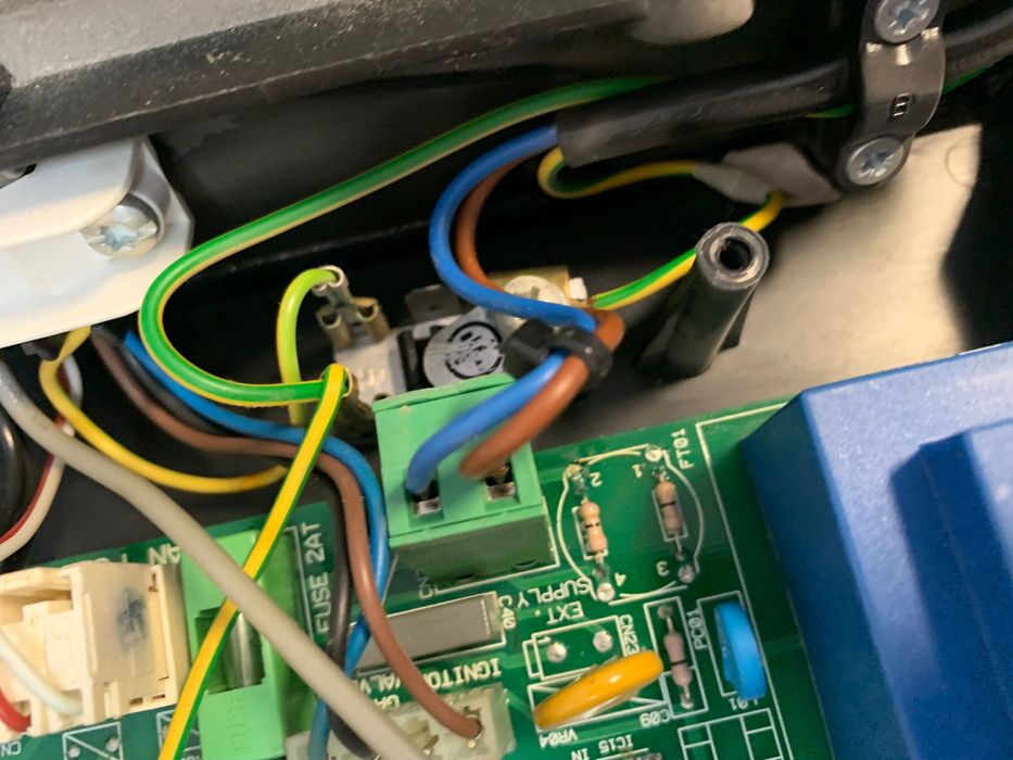 Газов Котел Аристон