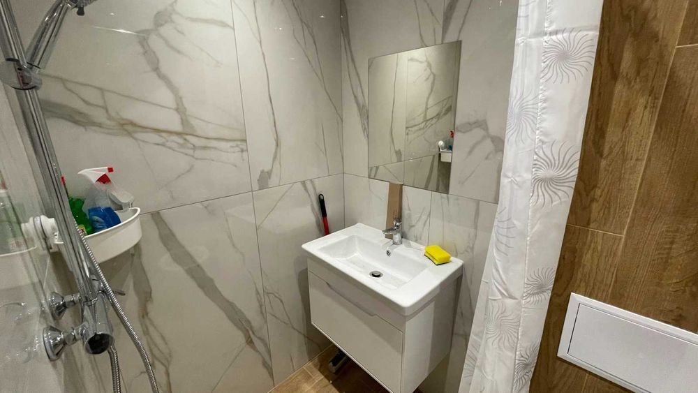 Дава се под наем Тристаен апартамент в София, Надежда 2 - 78 кв.м за 668.1 € - Снимка #9