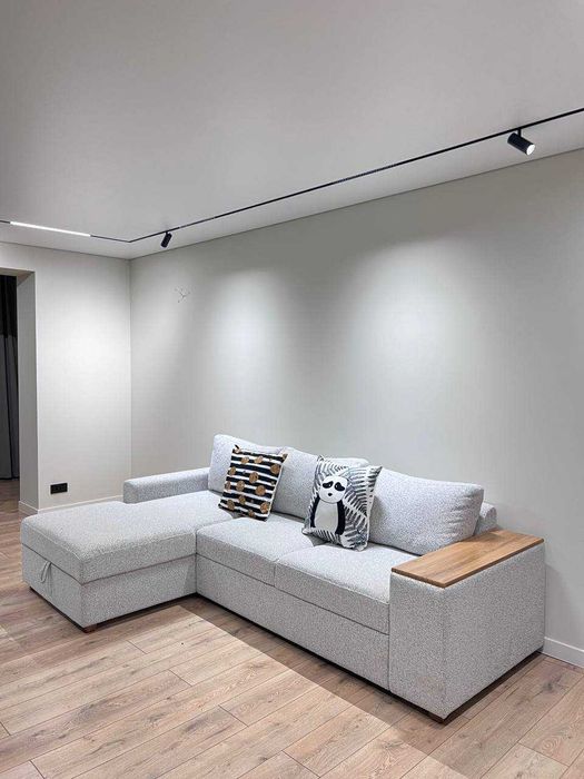 Продается 2х ком с новым ремонтом ы центре ор-р парк Бобура