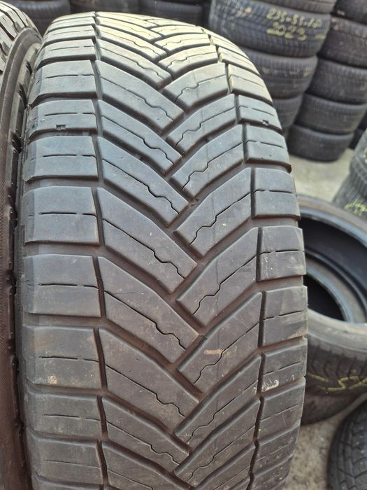2 Anvelope VARA IARNA 4 Sezoane  215/60/17C  Michelin APP NOI DOT 2021