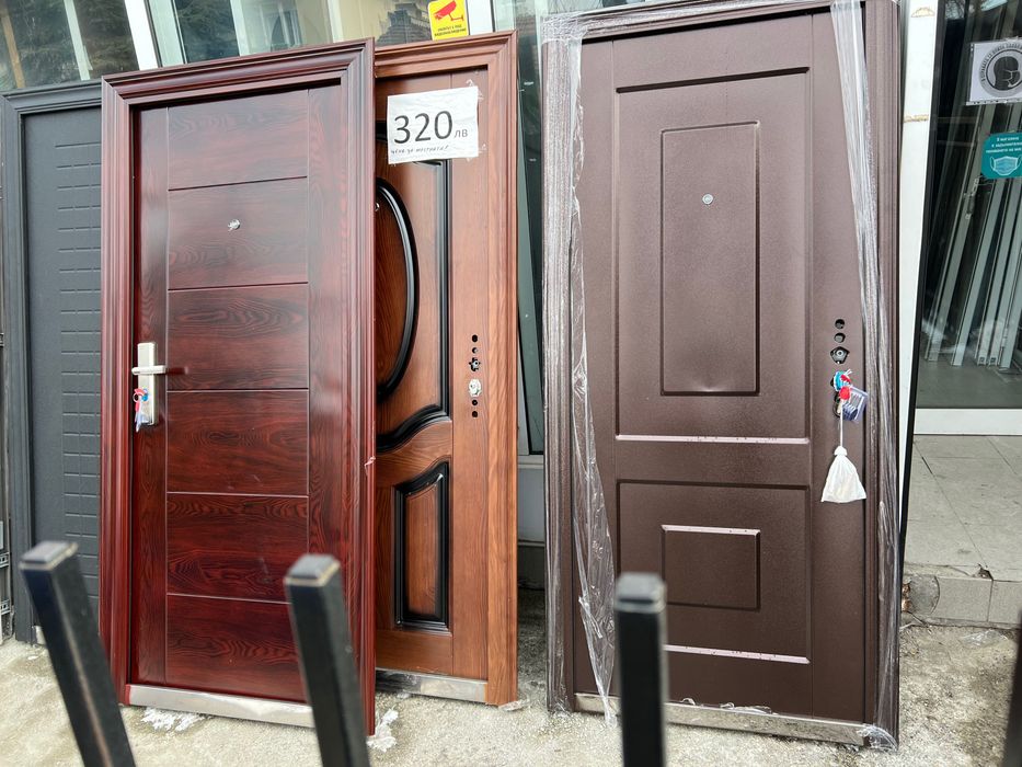 Метални врати в наличност