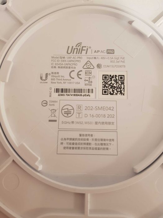 Acces point Ubiquiti UAP-AC-PRO