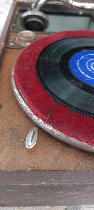 Грамофон орфей с навиване