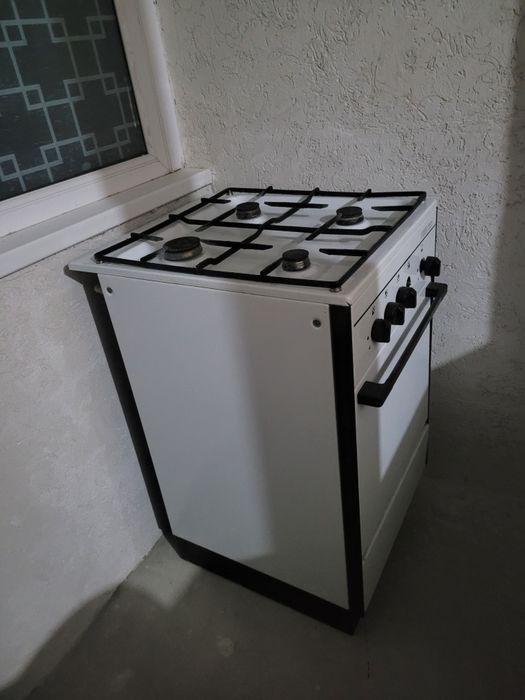Продам газплиту производство Чехия