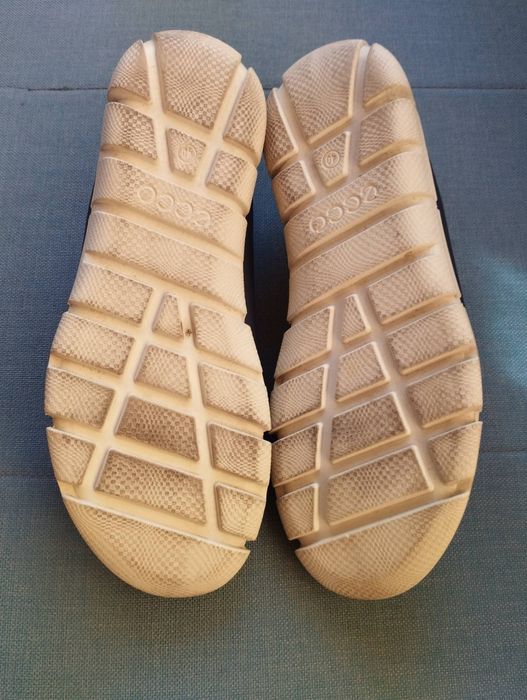 ecco Intrinsic 1 M