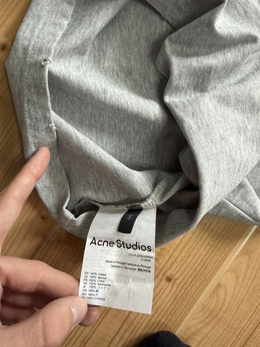 tricou acne studios
