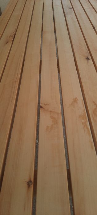 Масивна трапезна маса