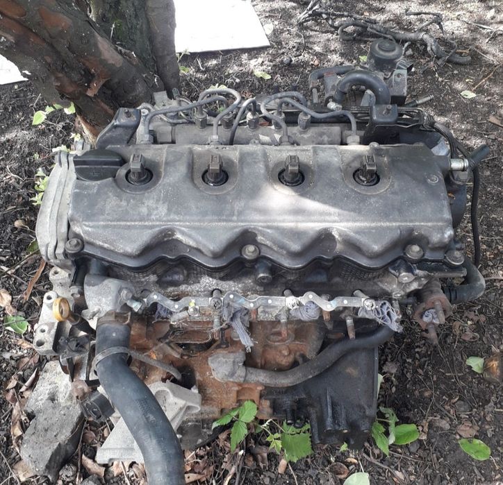 На части Нисан Примера П12 комби 2.2 dci/ Nissan Primera P12 kombi