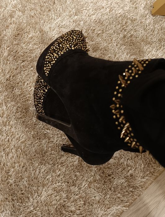 Елегантни обувки