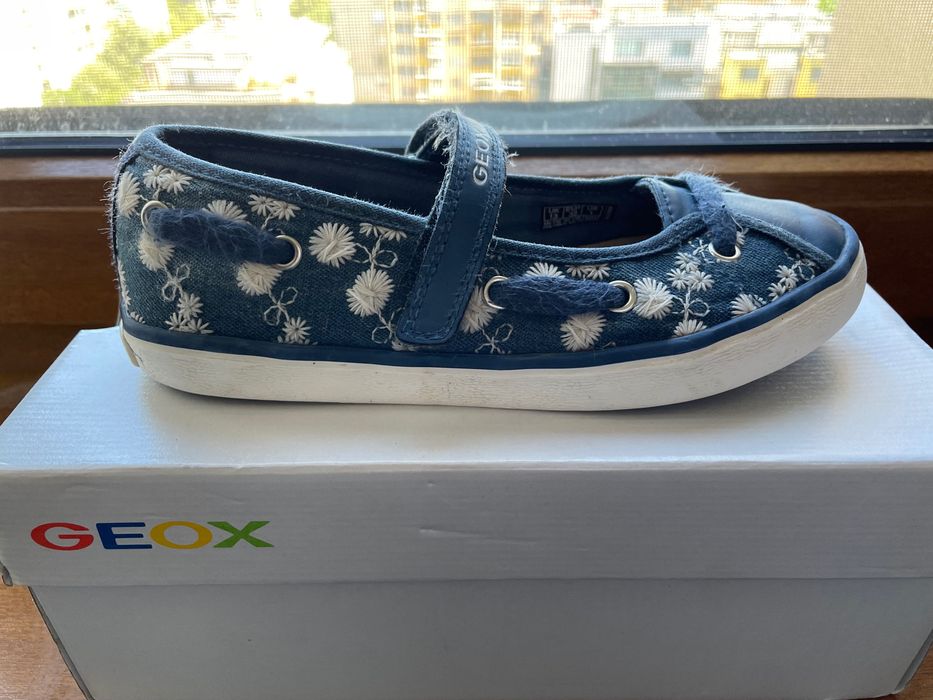 Geox детски обувки