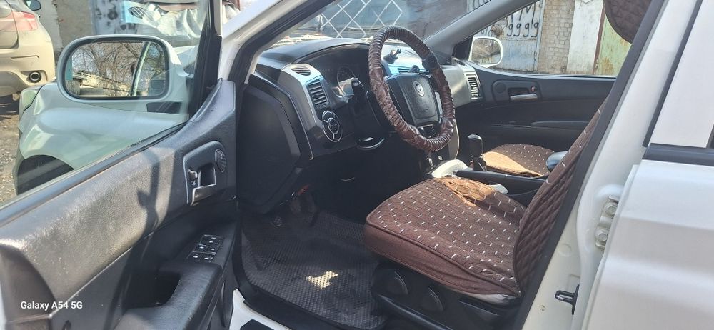 Продаётся крепкий и выносливый пикап