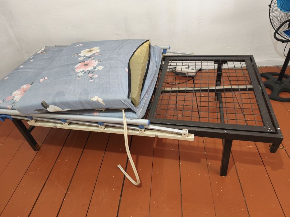 Кровать для лежачих