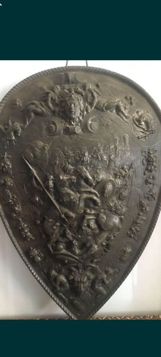 Scut Replică din fontă Franța