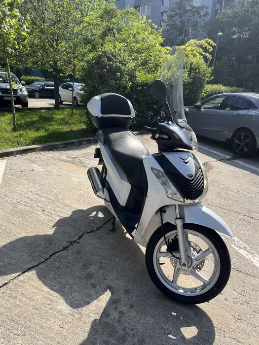 Scuter Honda Sh 125 i 2012 Inmatriculat