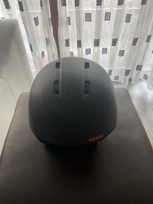 Продавам касака за ски wedze