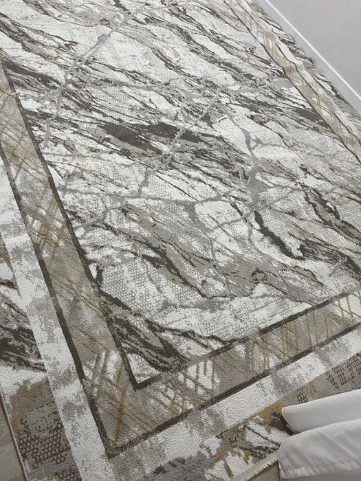 кілем сатылады 3/4 размерде