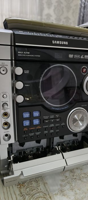 SAMSUNG KJ740 ideal xolatda sotiladi 200$