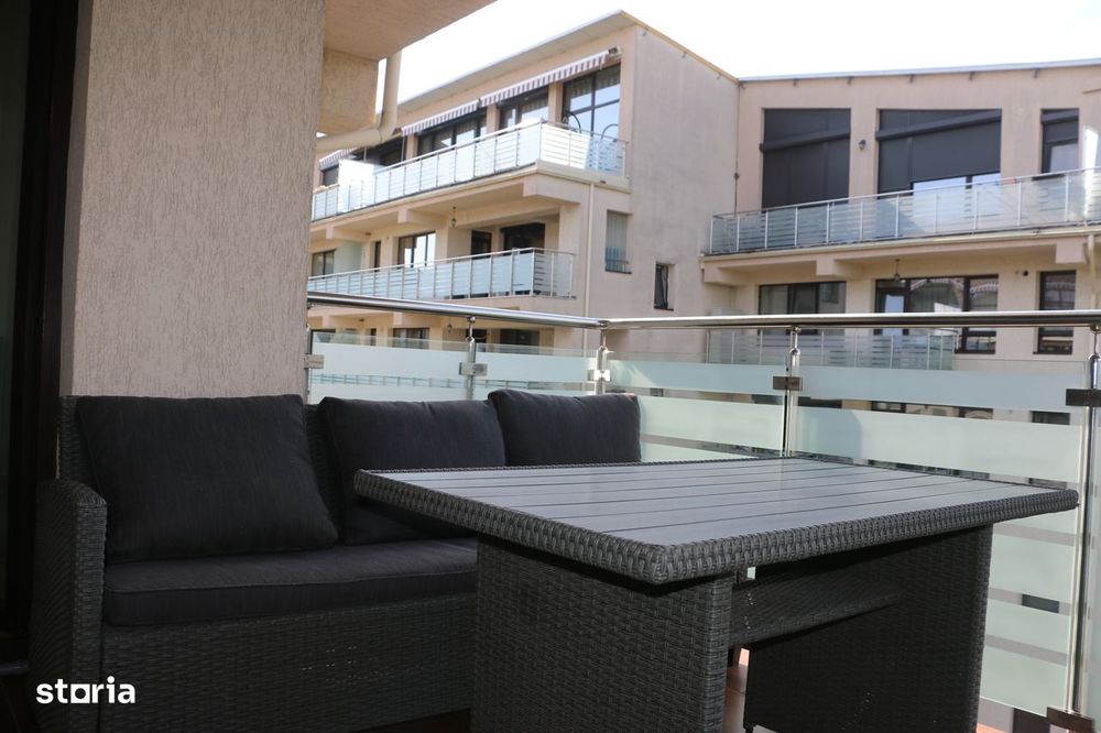 Proprietar, inchiriez apartament cu trei camere in Exclusive Residence