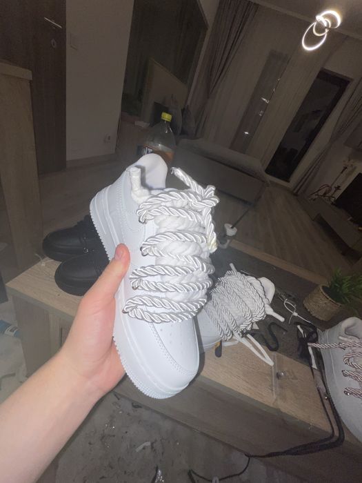 Air force rope laces cu dublu siret alb pe stoc