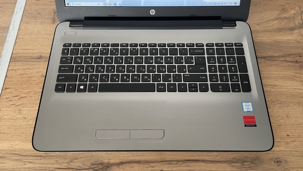 Noutbuk i7 8GB RAM 256GB SSD 2GB videokarta