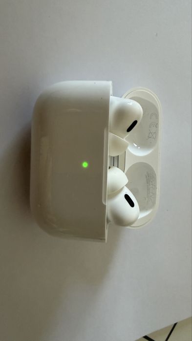 Apple AirPods Pro 2 USB-C, stare foarte bună, factură Altex