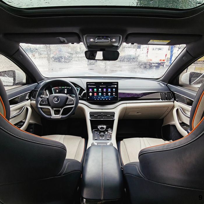 BYD Song Plus EV, 2023, в отличном состоянии