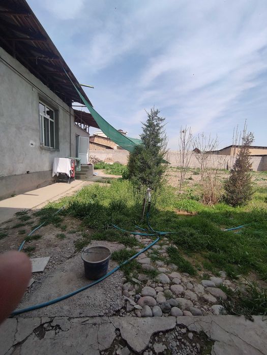 Уй сотилади 9 соток Сергели Номданак маҳалла