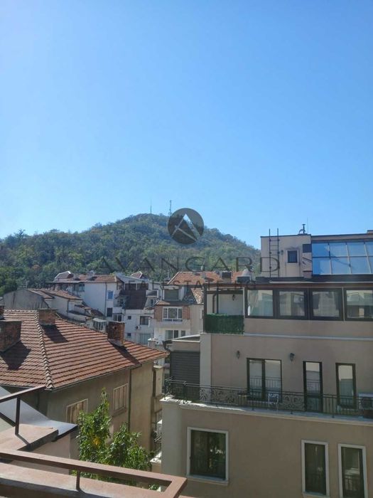 Продава се Двустаен апартамент в Пловдив, Център - 67 кв.м за 2117 €/кв.м - Снимка #9