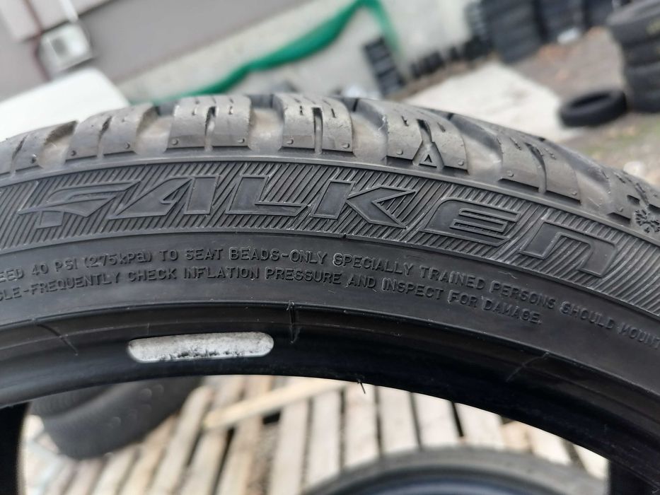 4 бр. Falken 215/40R17
