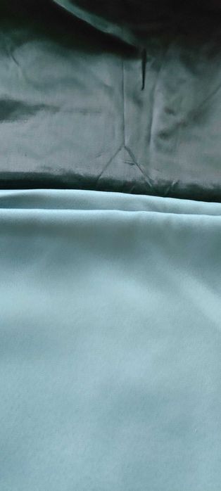 Отрезы тканей плотные