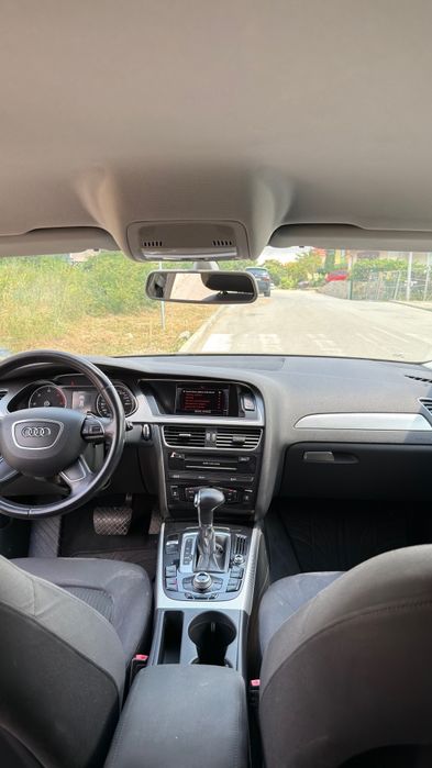 Продавам Audi A4
