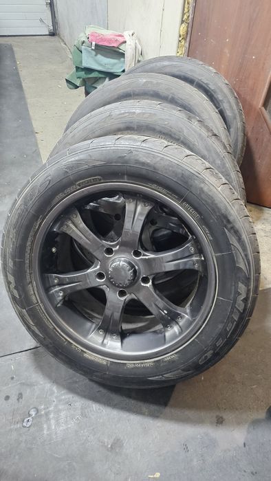 Продам диски R20  5х150 с резиной