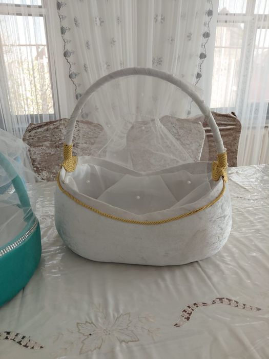 Корзина тойбастар