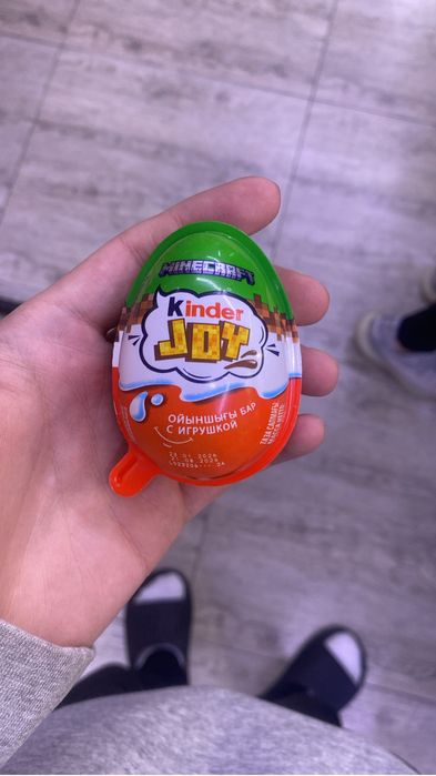 Kinder JOY minecraft