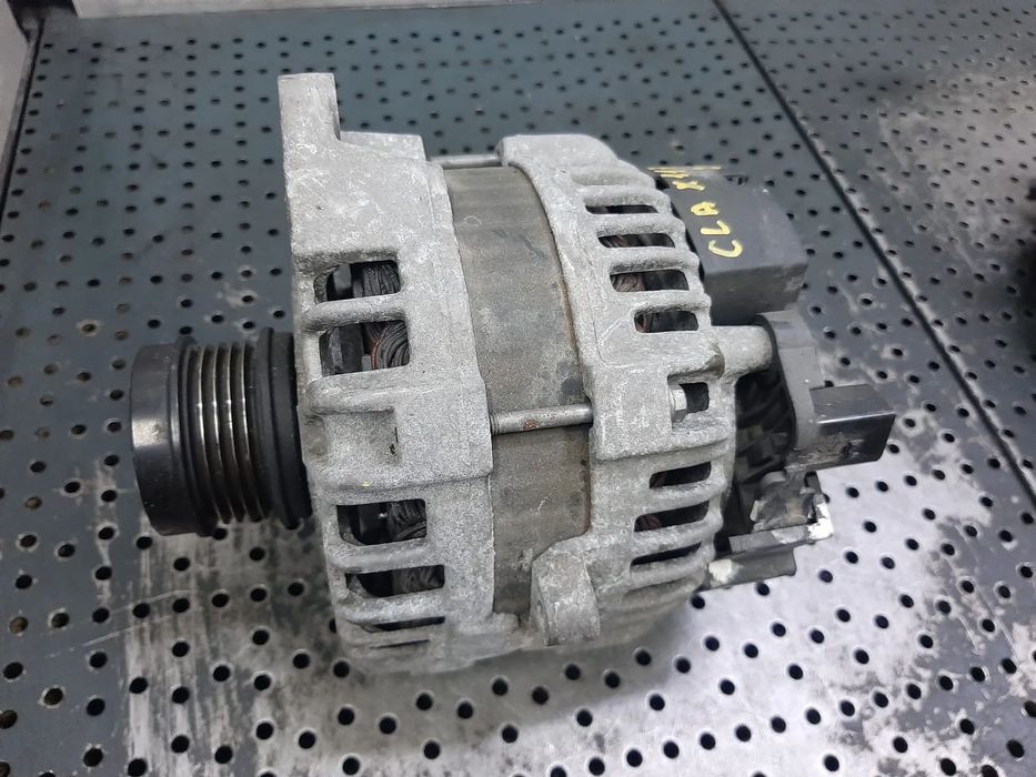 alternator 1.6 b 270910 mercedes  cla x117 a-class w176  b-class w246  a0009061903
