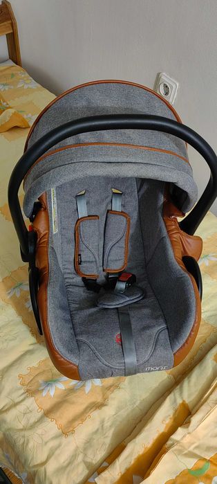 Столче за кола за новородено