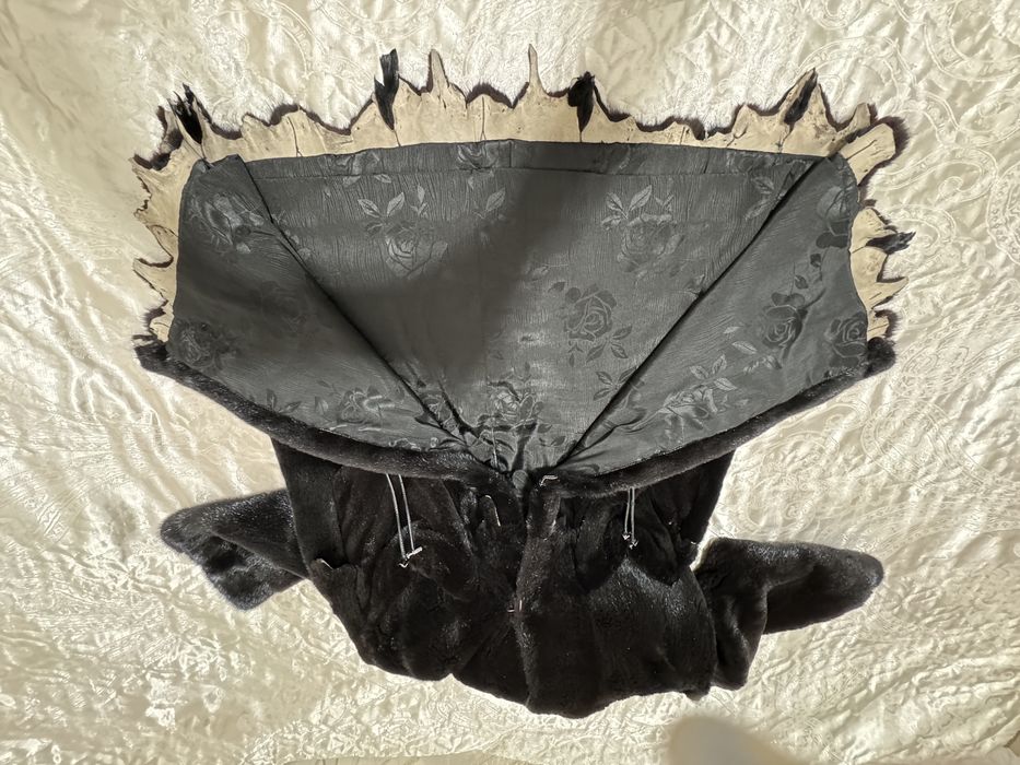 Продам норковую шубу