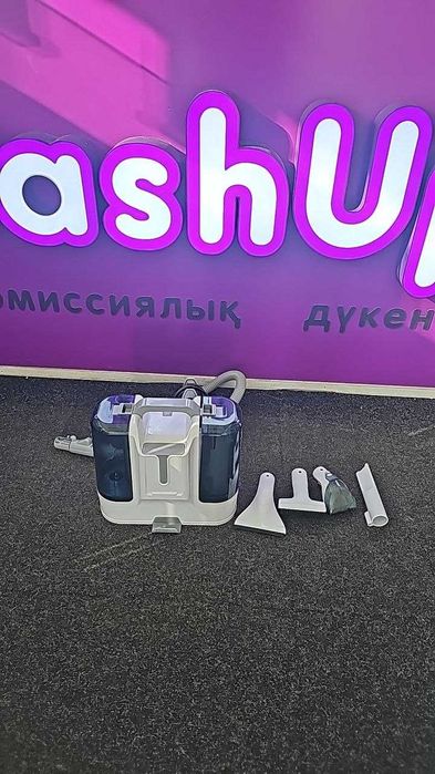 Моющий пылесос K15 AC — компактный аппарат для химчистки в доме и авто