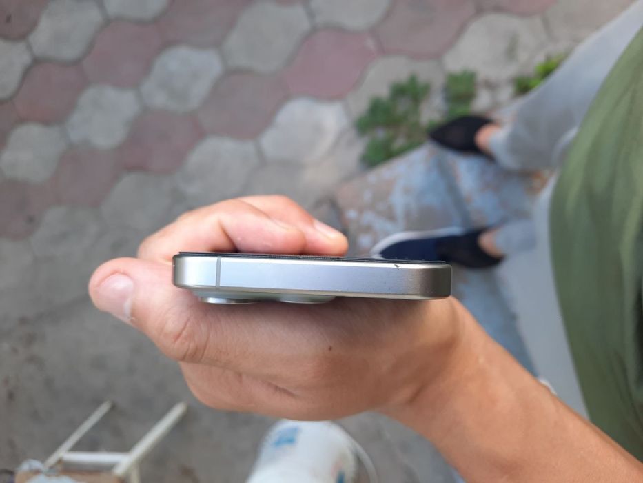 Iphone 15 Pro 2 ta sim