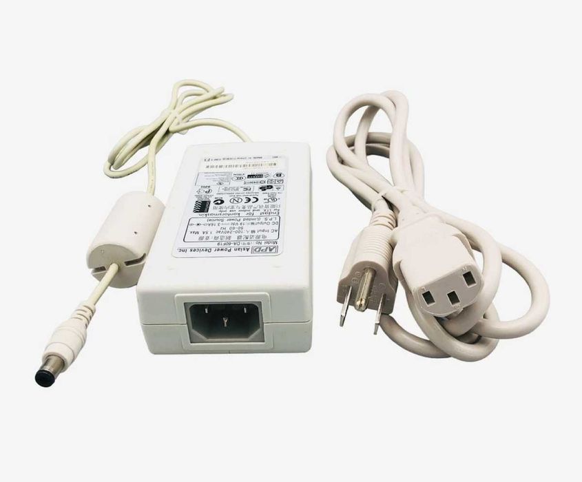 Alimentator 19V     ..