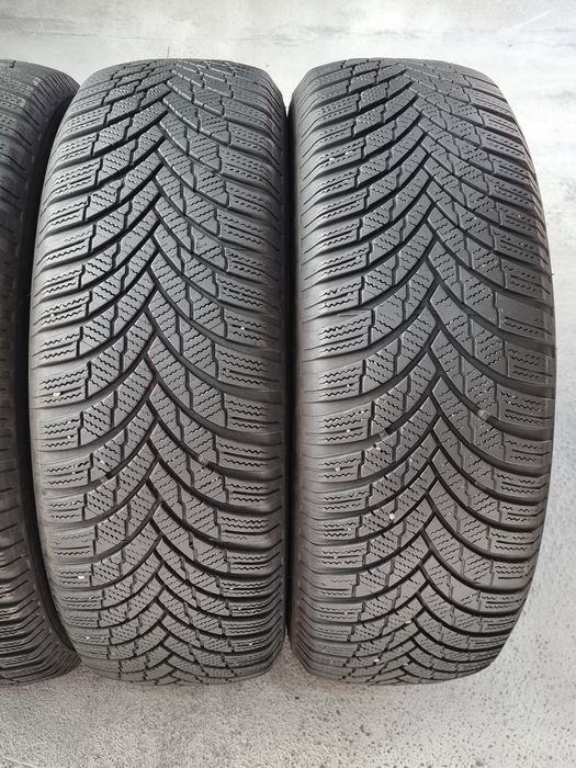 215/65/16 Firestone 4Броя: 140€ 6.2мм