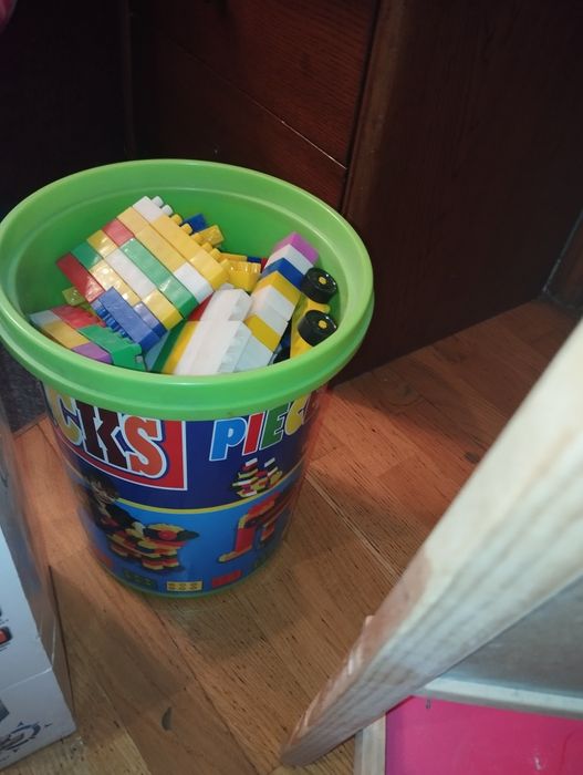 Игрушки б/у разные