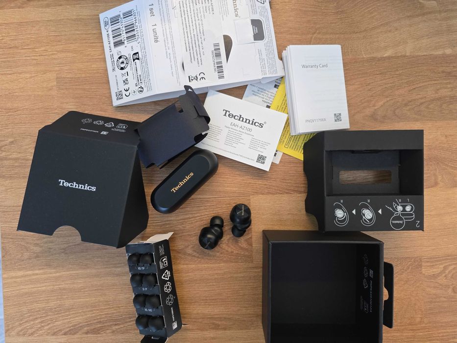 Earbuds Technics AZ100