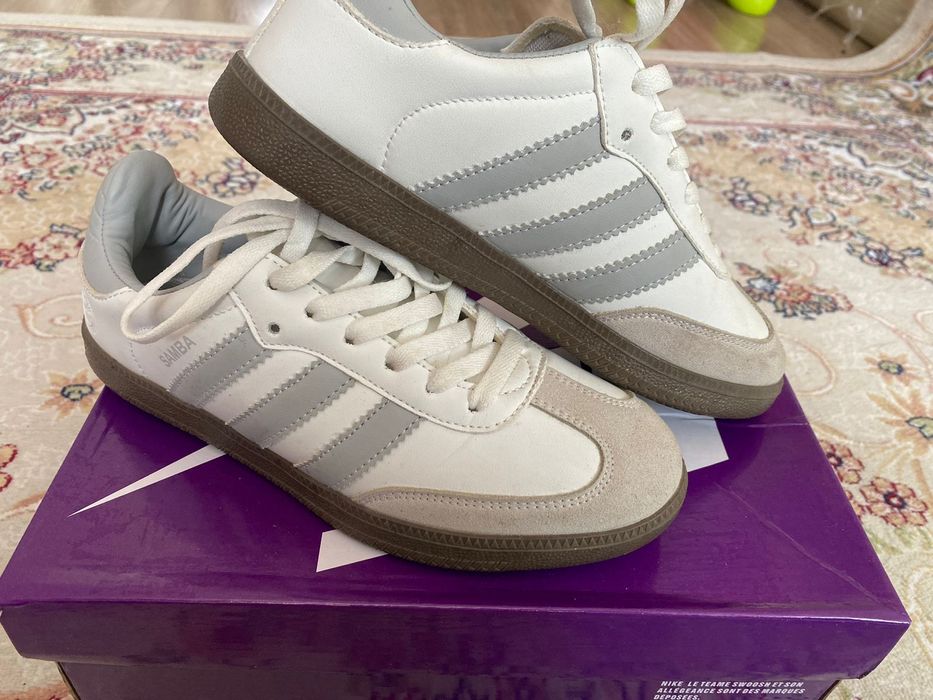 Кроссовки  SAMBA