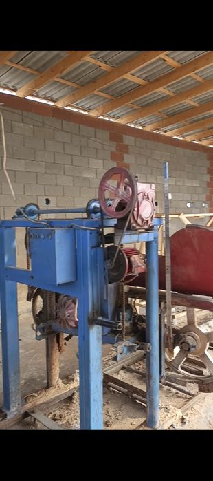 Pilorama binzinlik yangidek uch turt oy ishlagan elektrligi eskiroq