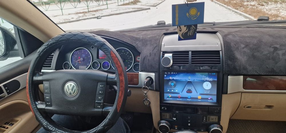 Фольксваген таурег 1